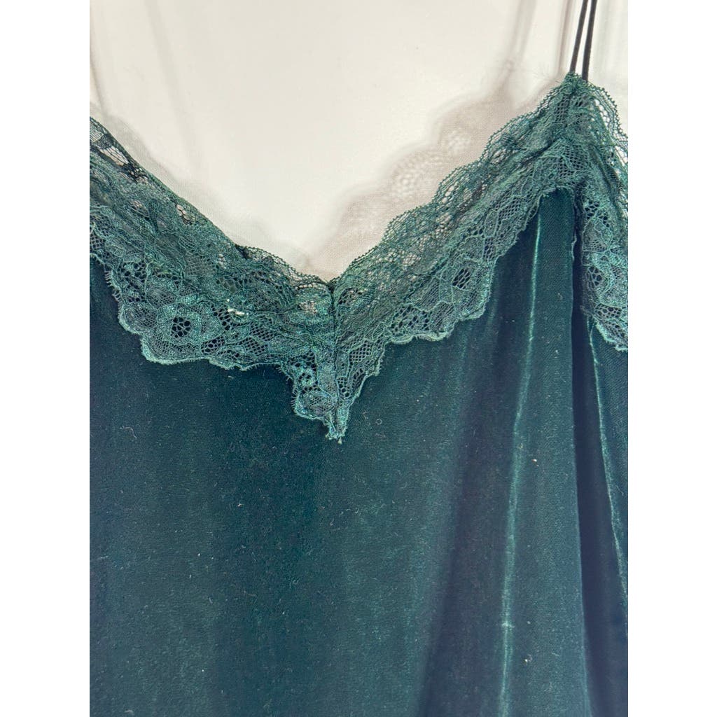 J.O.A Women's Green Lace-Trim V-Neck Crushed Velvet Spaghetti Strap Cami Top SZM