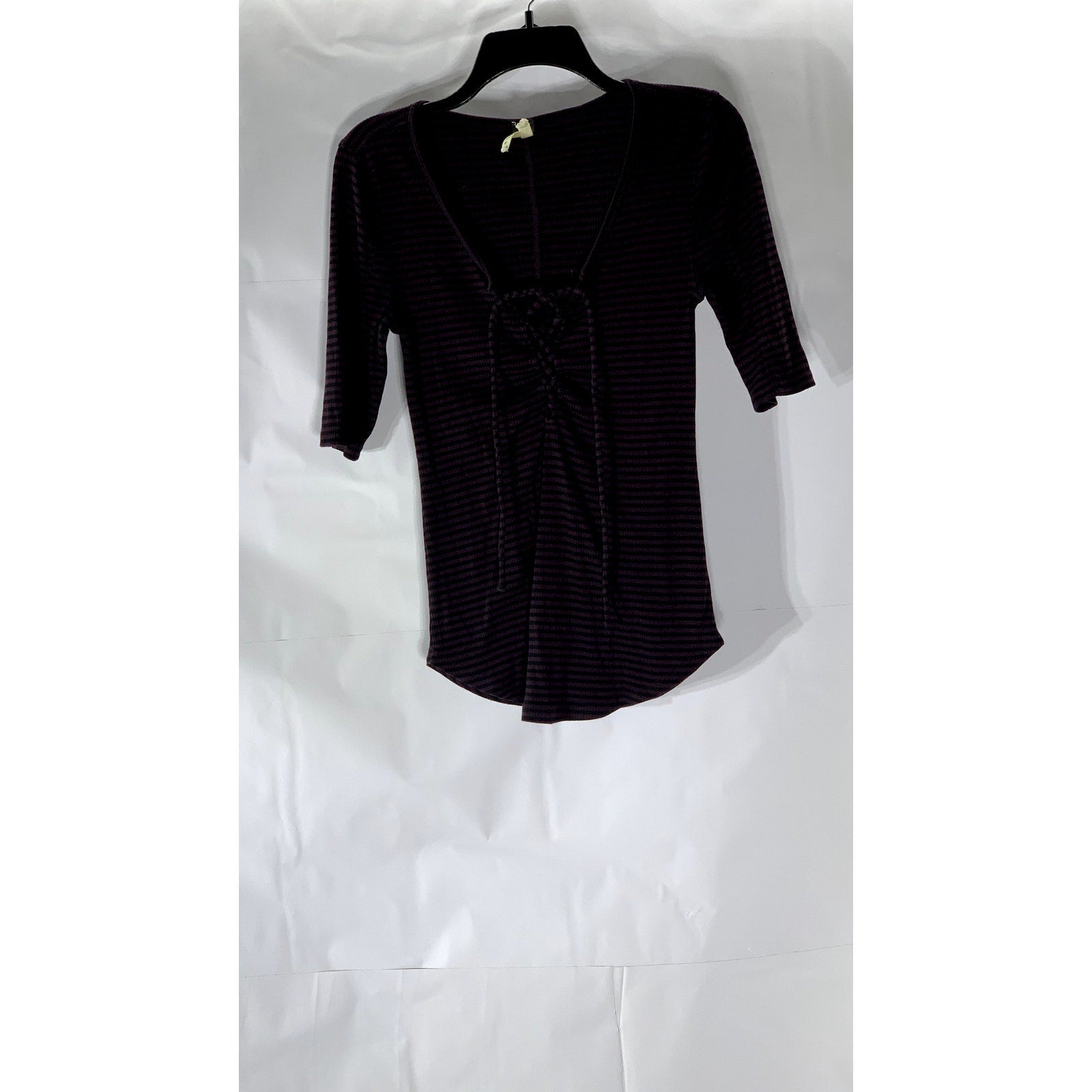 WE THE FREE Women’s Purple-Black Striped V-Neck Lace-Up 3/4 Sleeve Top SZ M