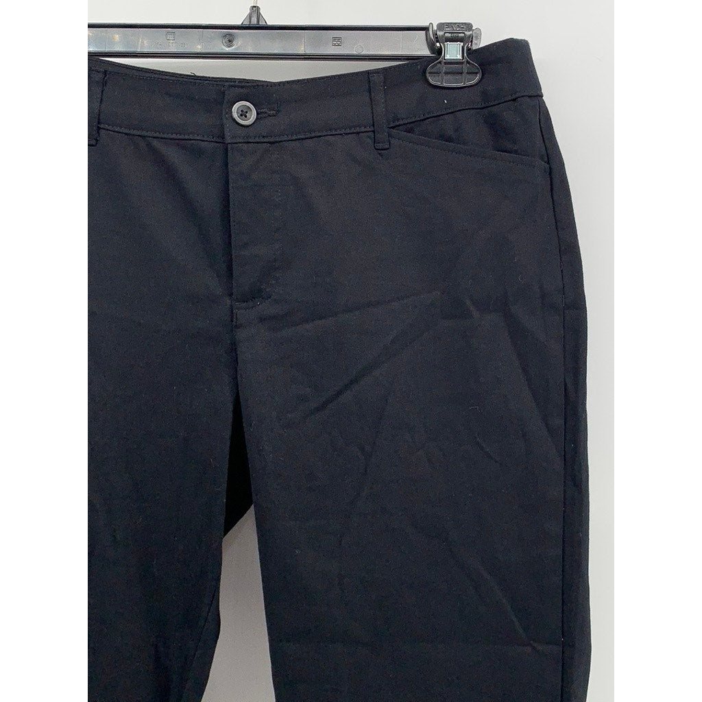 ST. JOHN’S BAY Women’s Petite Black Solid Capri Pants SZ 14P
