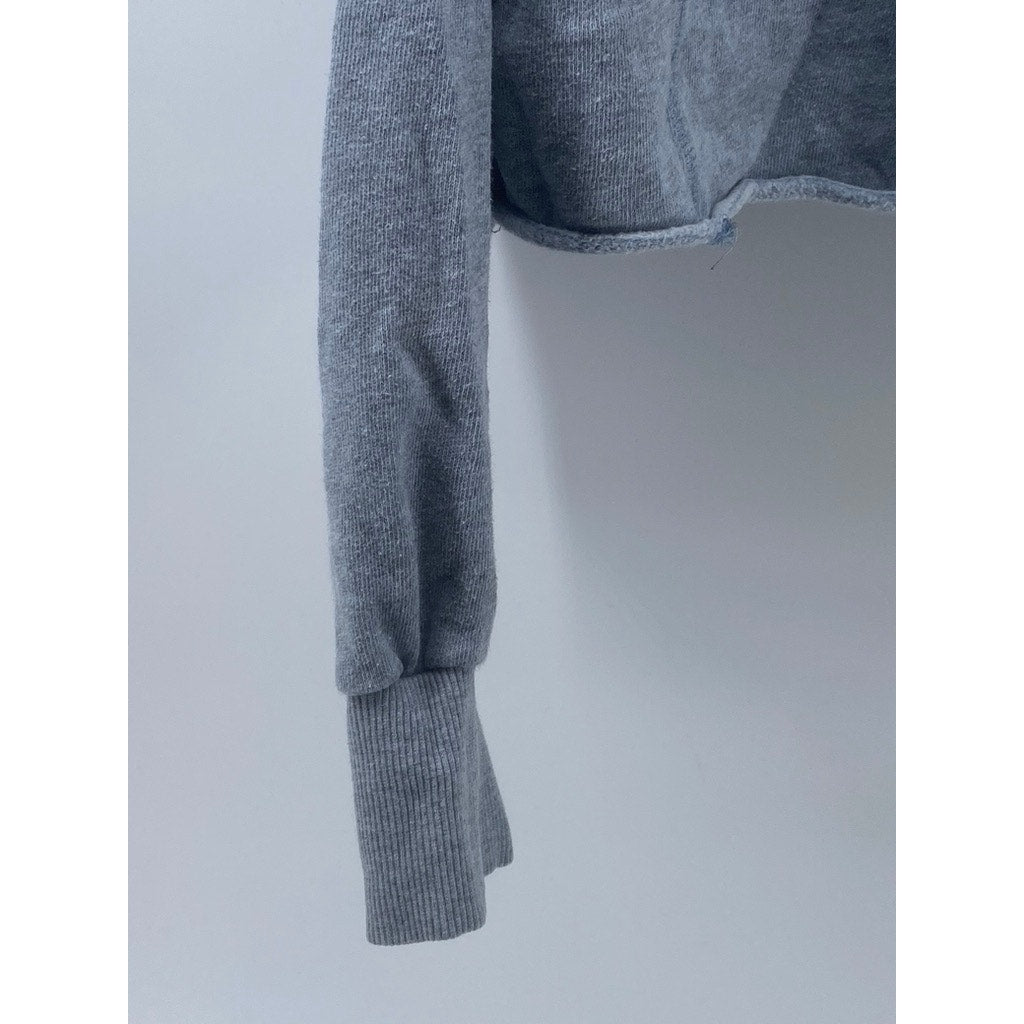 WILD FABLE Women's Gray Denver Graphic Long Sleeve Cropped Sweatshirt SZ XS