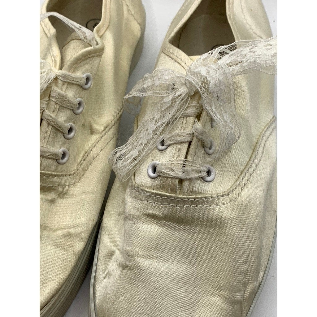 NINE WEST Women's Cream Satin Like Lace Sneakers SZ 8