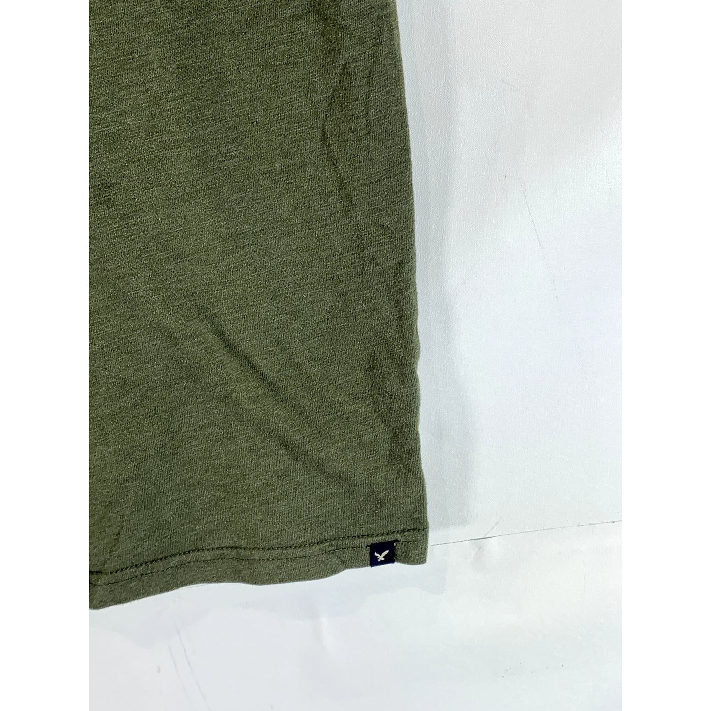 AMERICAN EAGLE OUTFITTERS Men's Green Crewneck Short Sleeve T-Shirt SZ M