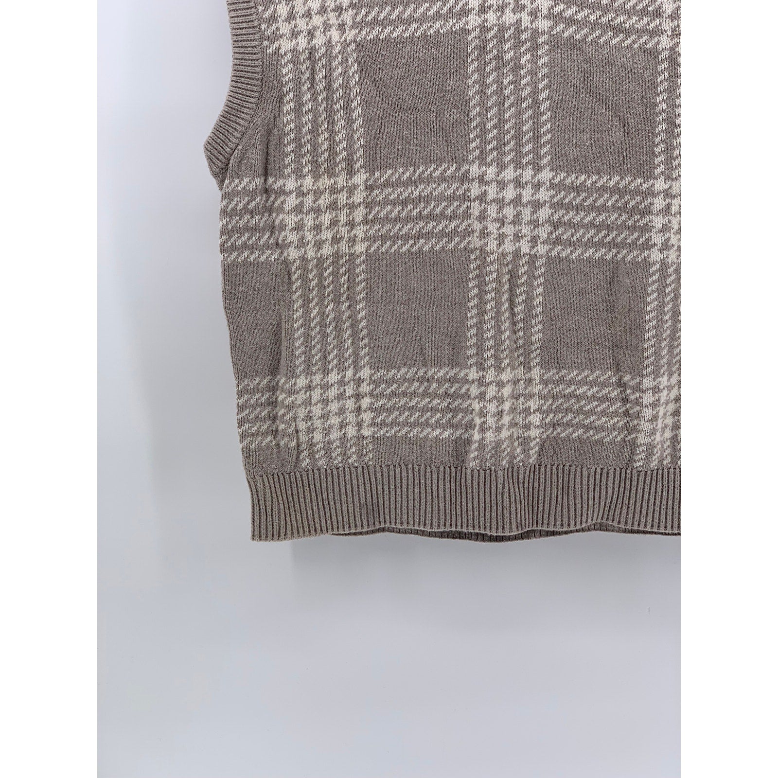 ABERCROMBIE & FITCH Women's Gray Plaid V-Neck Knit Oversized Sweater Vest SZ M