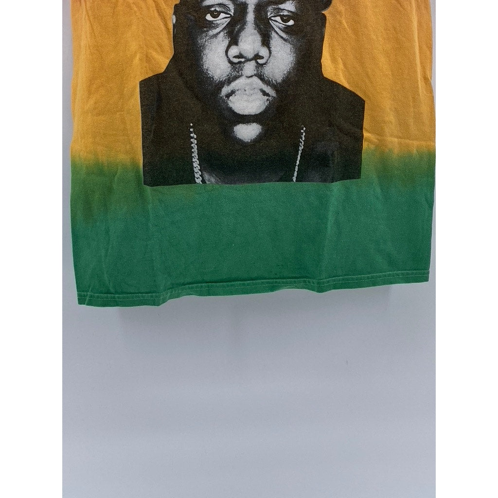 THE NOTORIOUS B.I.G Men's Red-Yellow-Green Ombre Crewneck Graphic T-Shirt SZ M