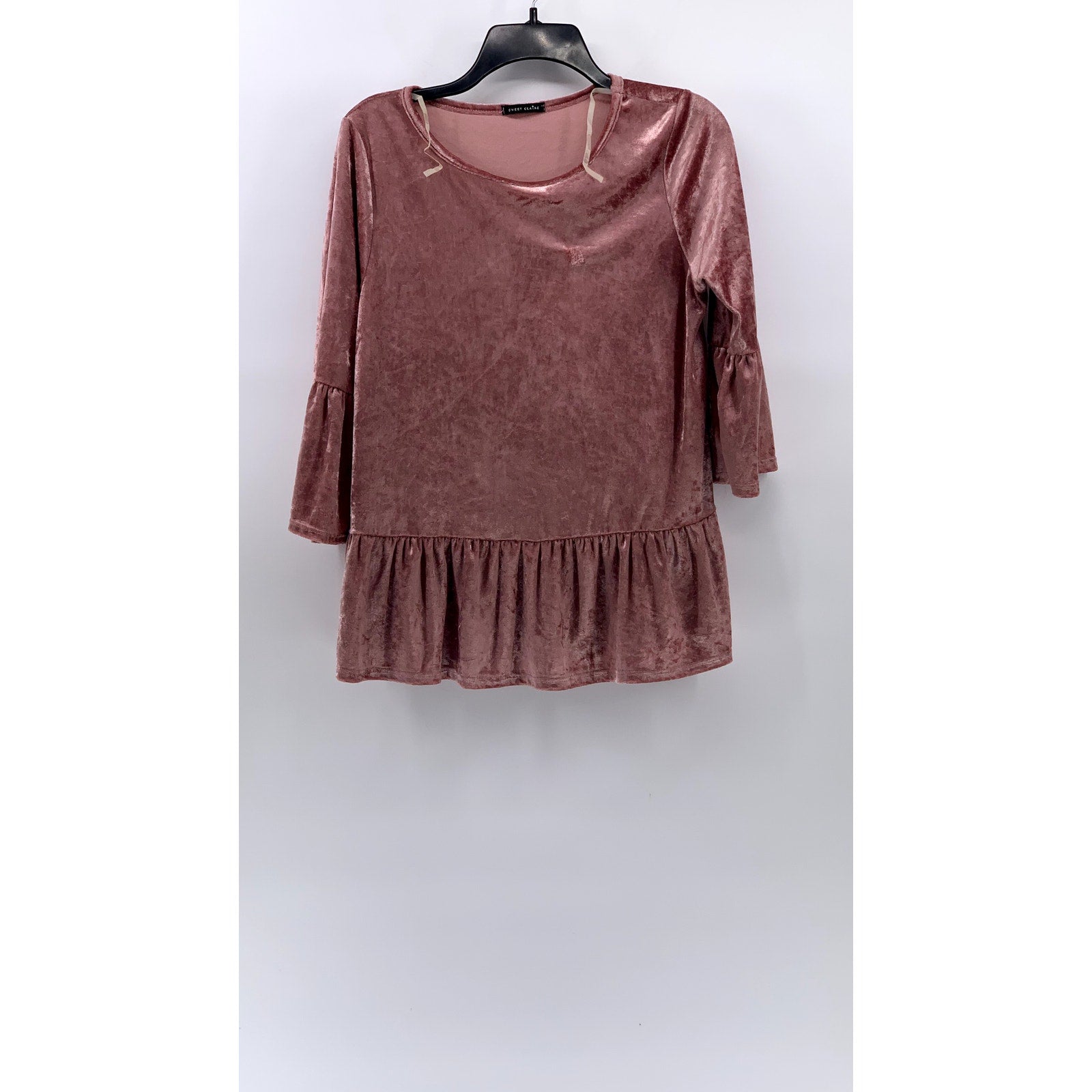 SWEET CLAIRE Women's Pink Velvet Ruffle Top SZ M