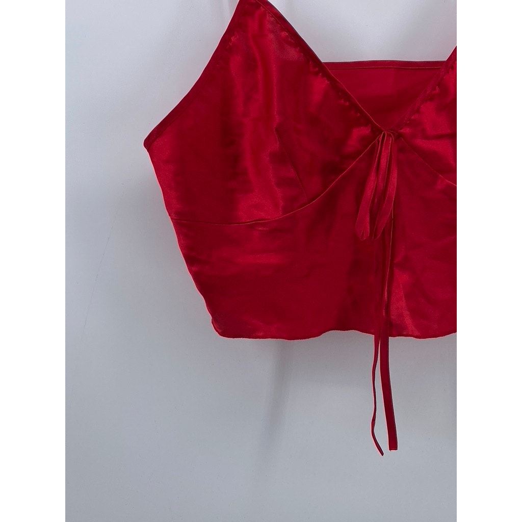 UNBRANDED Women's Red Satin V-Neck Spaghetti Strap Cropped Tank Top SZ M