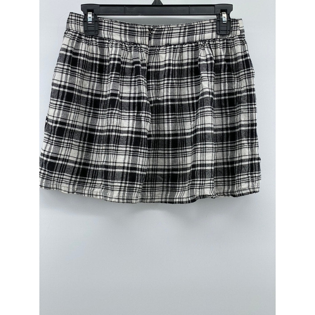 FOREVER 21 Women's Black-White Plaid A-Line Mini Skirt SZ S