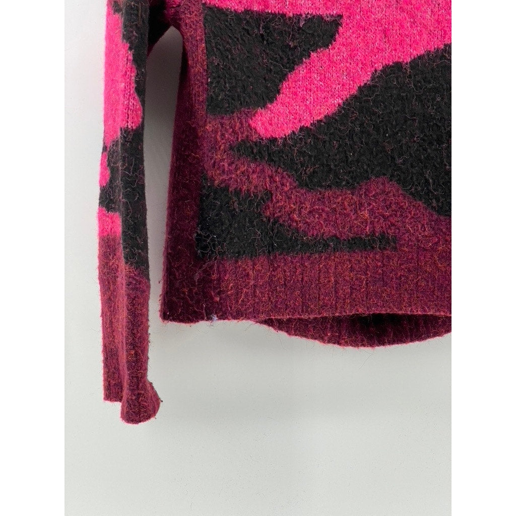 AQUA Women's Black-Pink Knit Camo Turtleneck Long Sleeve Pullover Sweater SZ M