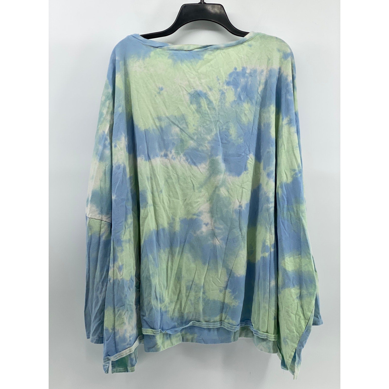 EASEL Women's Blue-Green Tie-Dye Long Sleeve Boatneck Top SZ 3X