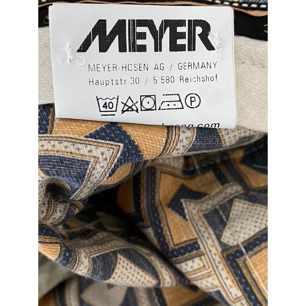 MEYER Men's Beige Pinstripe Modern-Fit B-Palma Chino Shorts SZ 32