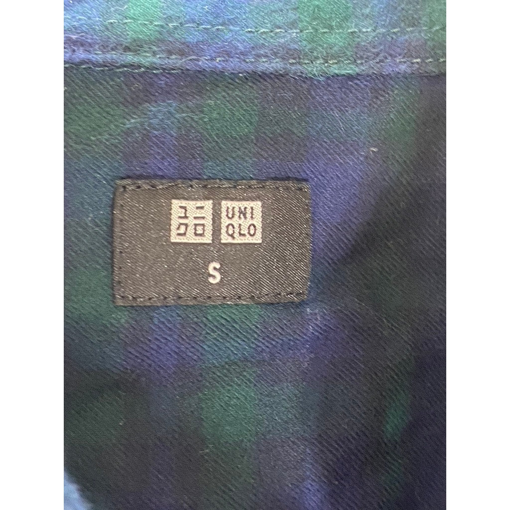 UNIQLO Men's Dark Green-Blue Checkered Regular-Fit Button-Up Flannel Shirt SZ S
