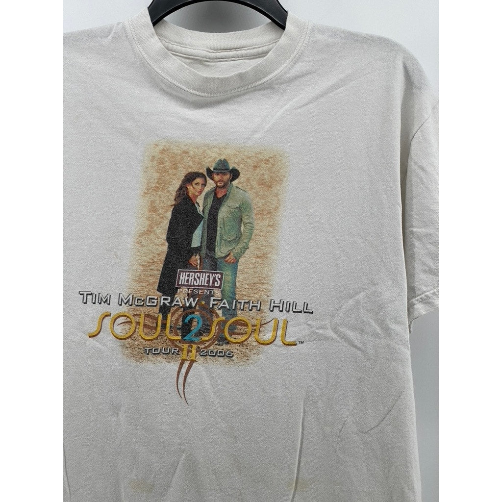 UNBRANDED Women's White Tim McGraw & Faith Hill Soul2Soul Tour T-Shirt SZ M