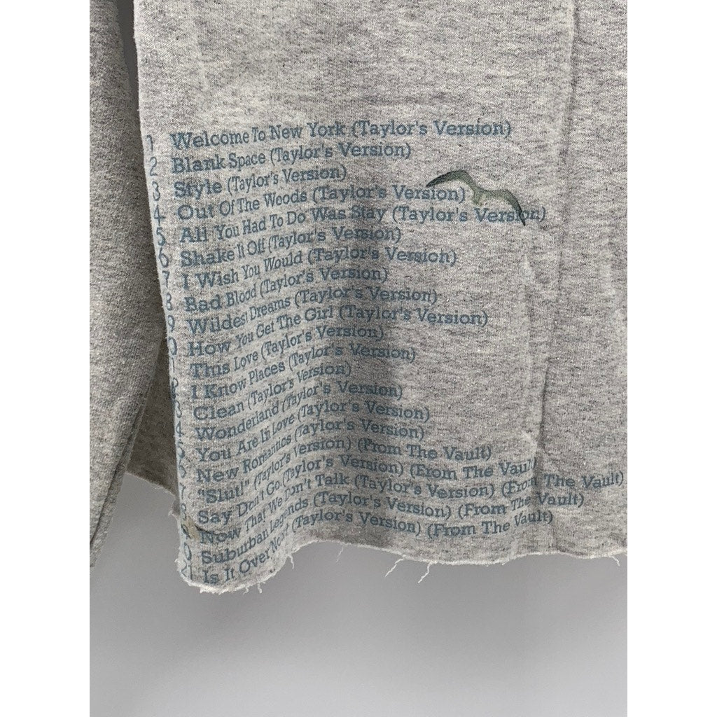 TAYLOR SWIFT Women's Gray Taylor's Version Graphic Sweatshirt SZ S