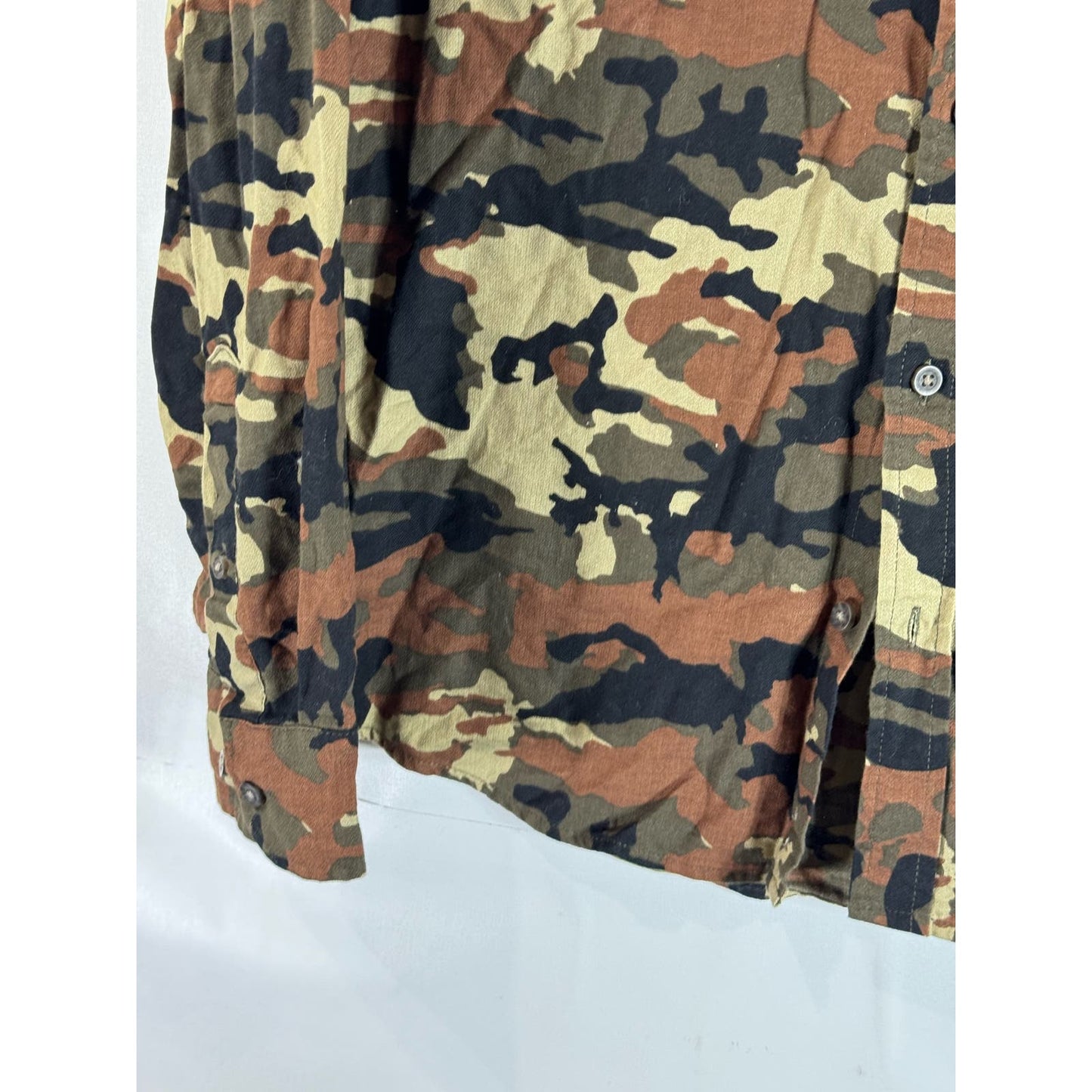 GOODFELLOW & CO Men's Green Camo Standard-Fit Button-Up Long Sleeve Shirt SZ L