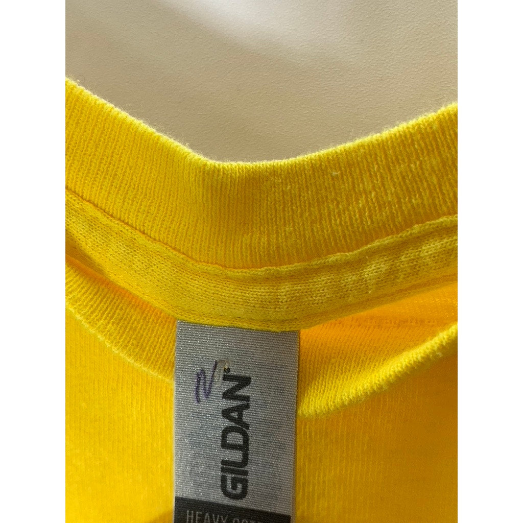 GILDAN Men's Yellow Crewneck Aruba Carnival Celebration Graphic T-Shirt SZ XL