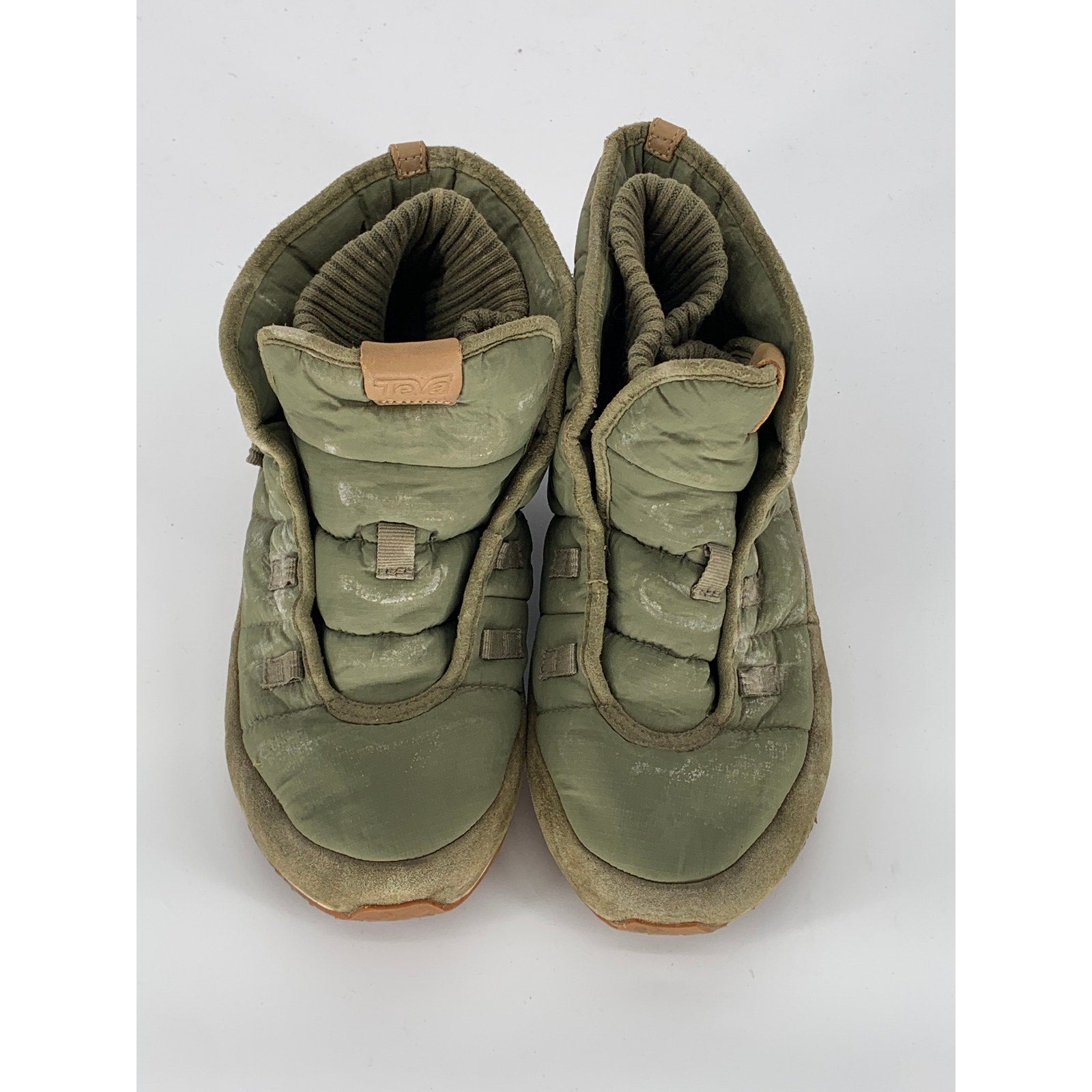 TEVA Women's Olive Green Puffer Mid Pull-On Boots SZ 8