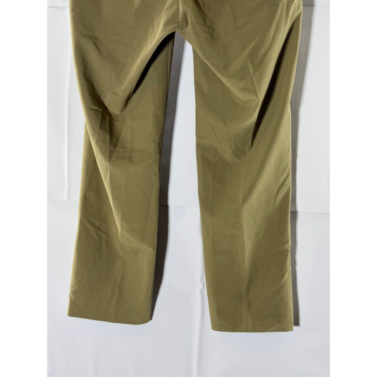 VAN HEUSEN Men's Tan Flex Slim-Fit Flat Front Dress Pants SZ 29X32