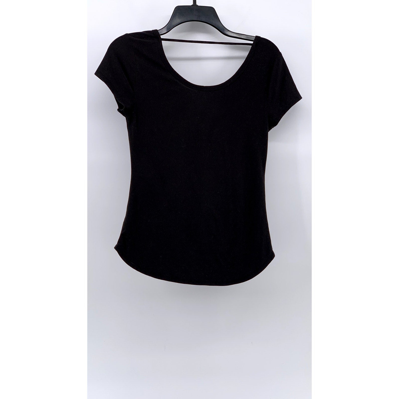 NO BOUNDARIES Women's Black Solid Scoop-Neck Short Sleeve Soft Knit Top SZ M