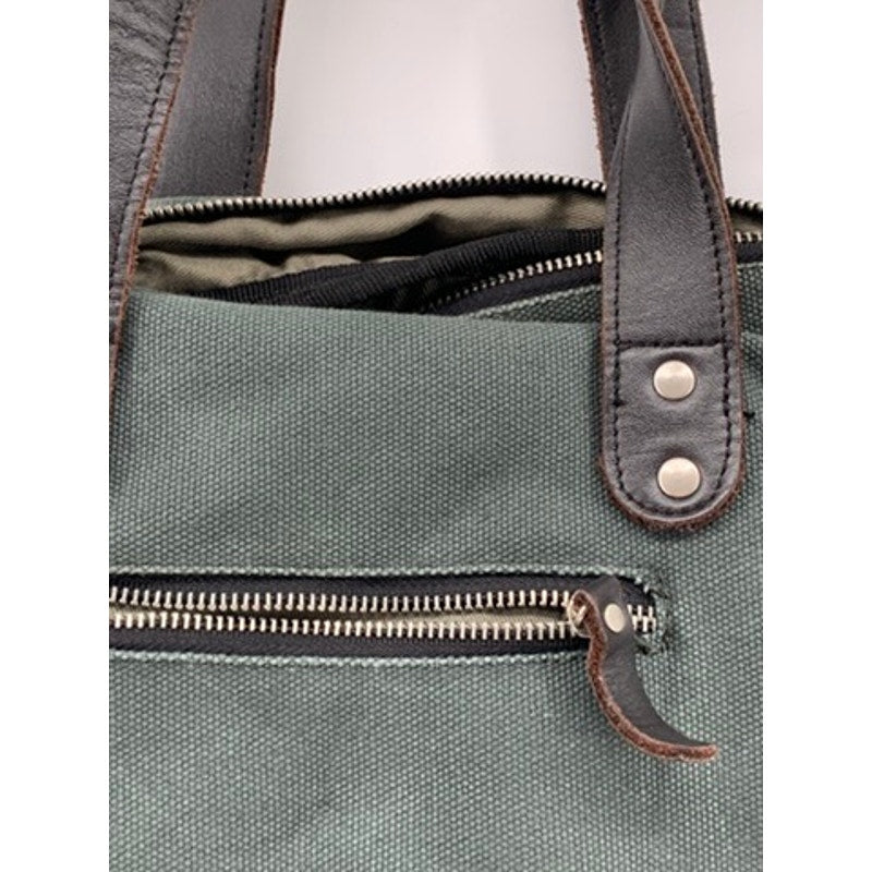 ENTER Classic Collection Green Canvas Messenger Bag