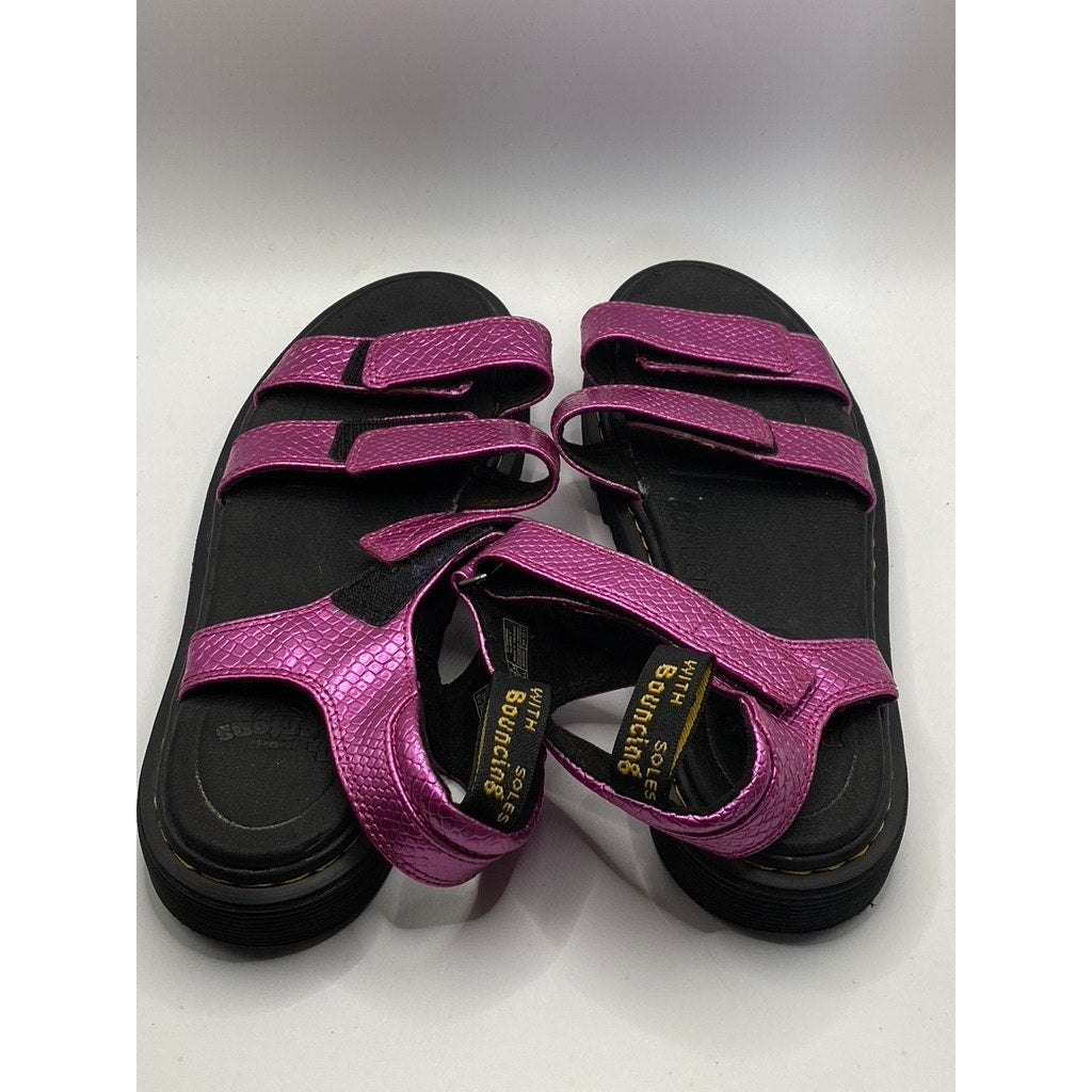 DR. MARTEN’S Women’s Pink Snake Embossed Klaire J Leather Sandals SZ 7