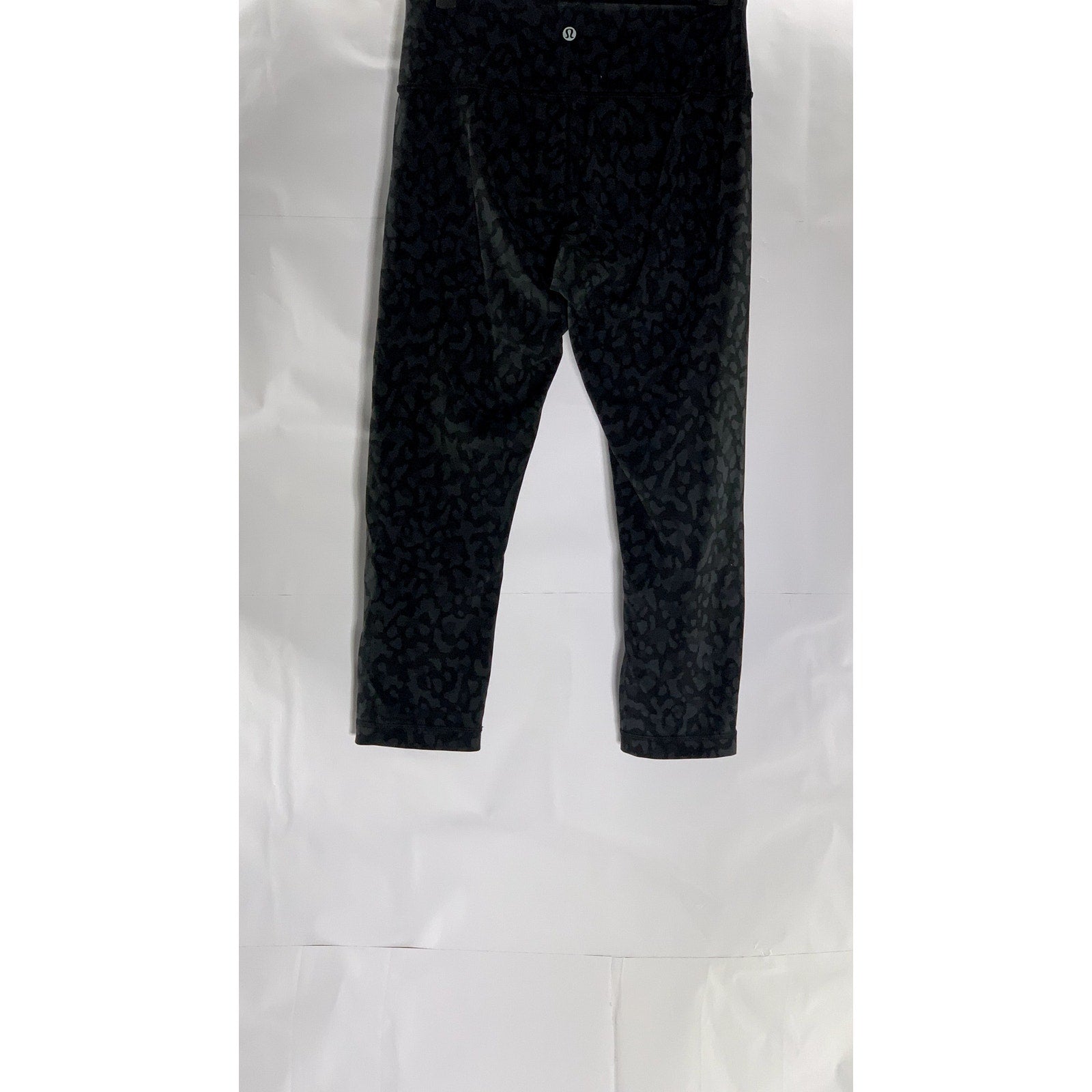 LULULEMON Women's Black-Gray Leopard Camo Print Align High-Rise Ankle Pant SZ S