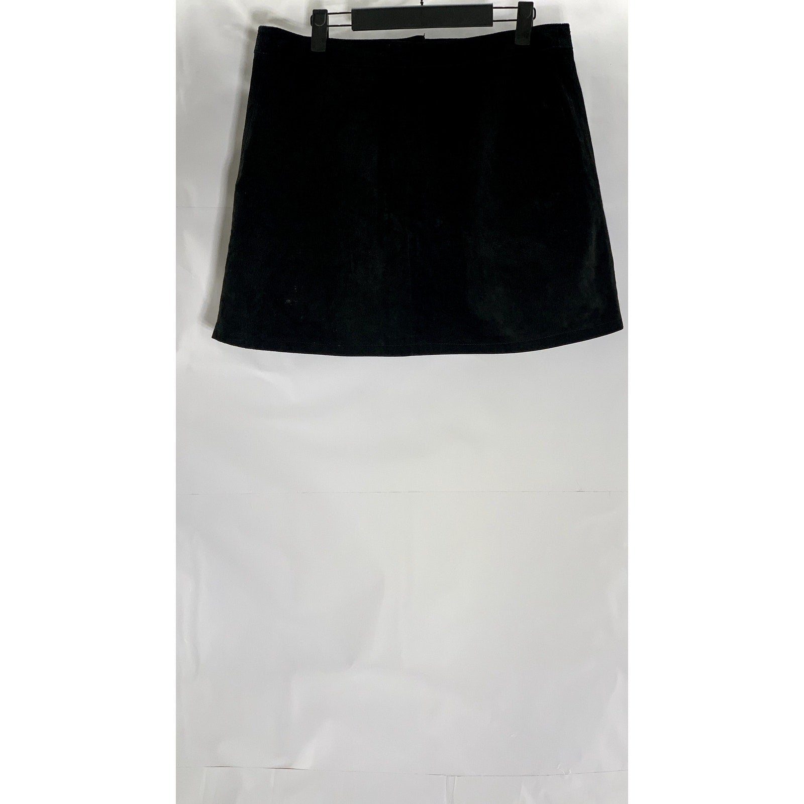 STRADIVARIUS Women's Black Suede Leather Button-Front Mini Skirt SZ L