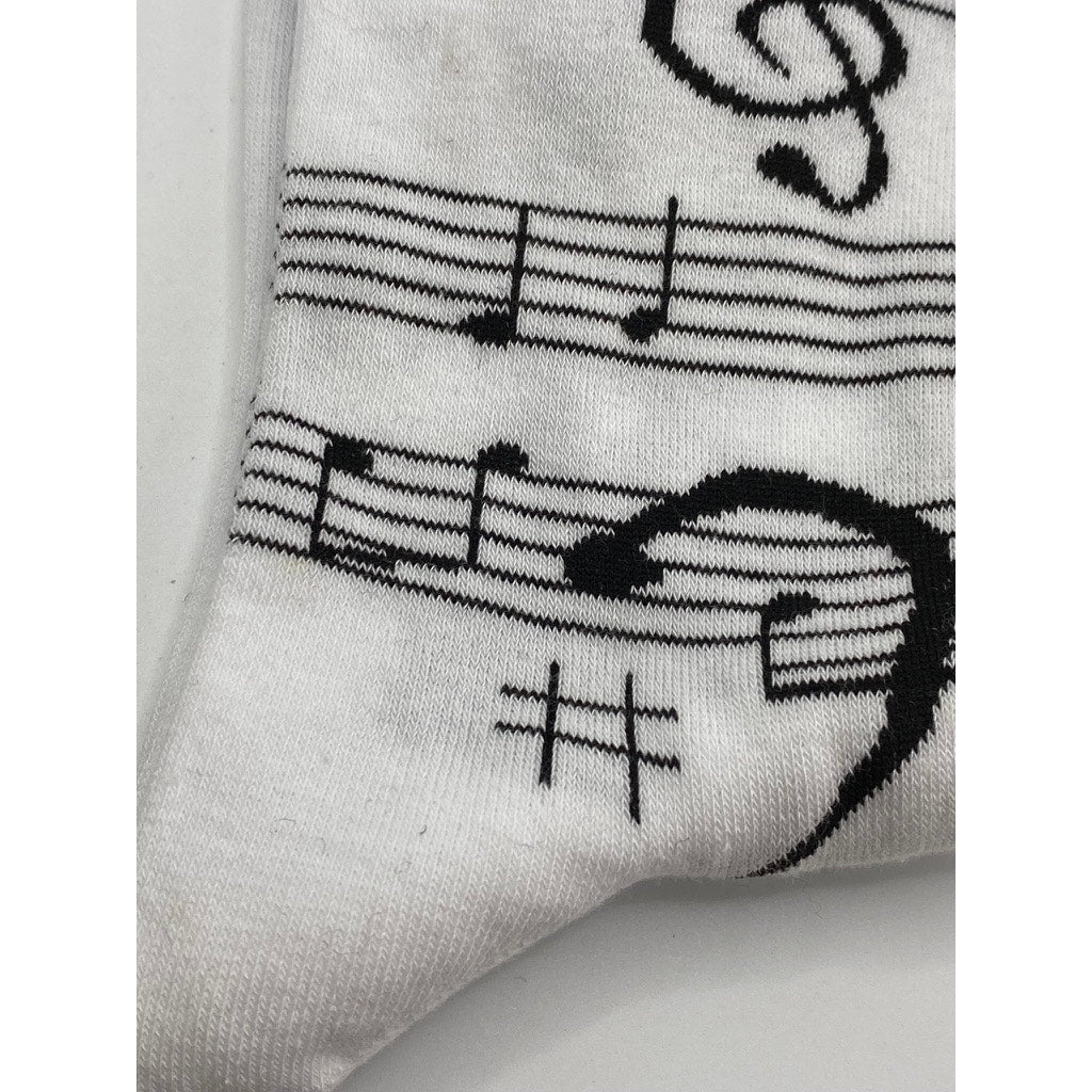 FOOT TRAFFIC Women's White-Black Music Note Print Crew Socks SZ 4-10
