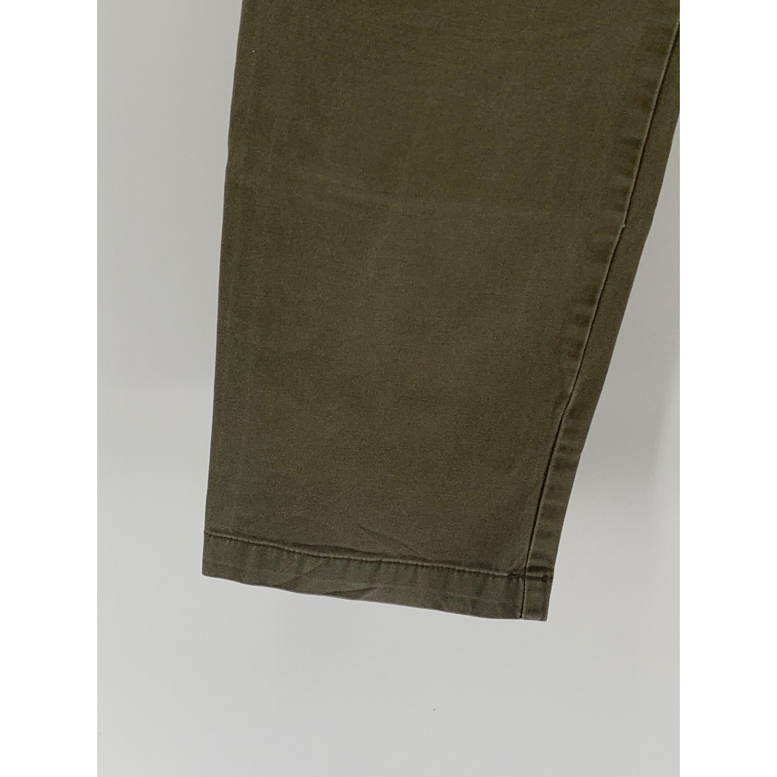 GAP Men's Olive Green Solid Slim Chino Pants SZ 36X30