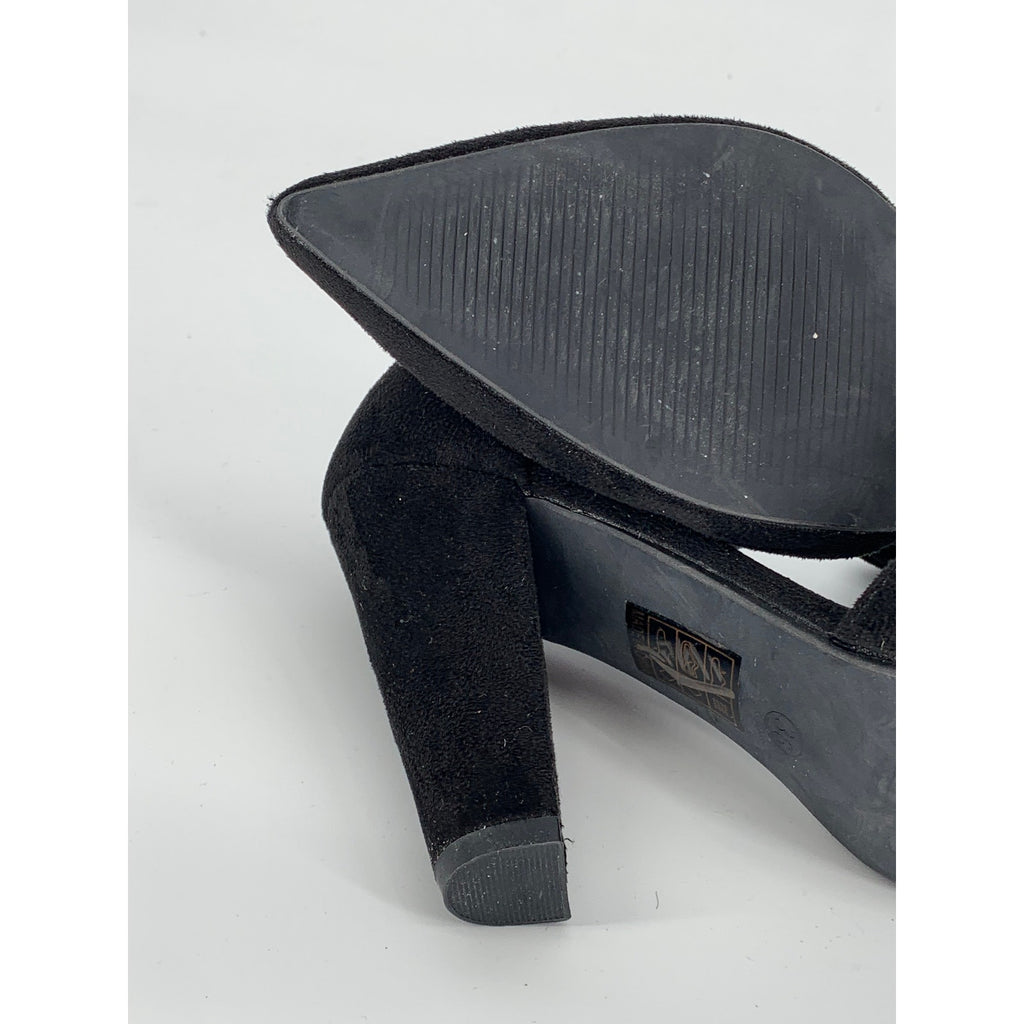 UNBRANDED Women's Black Faux Suede Pointed-Toe Ankle Strap Pumps SZ 6