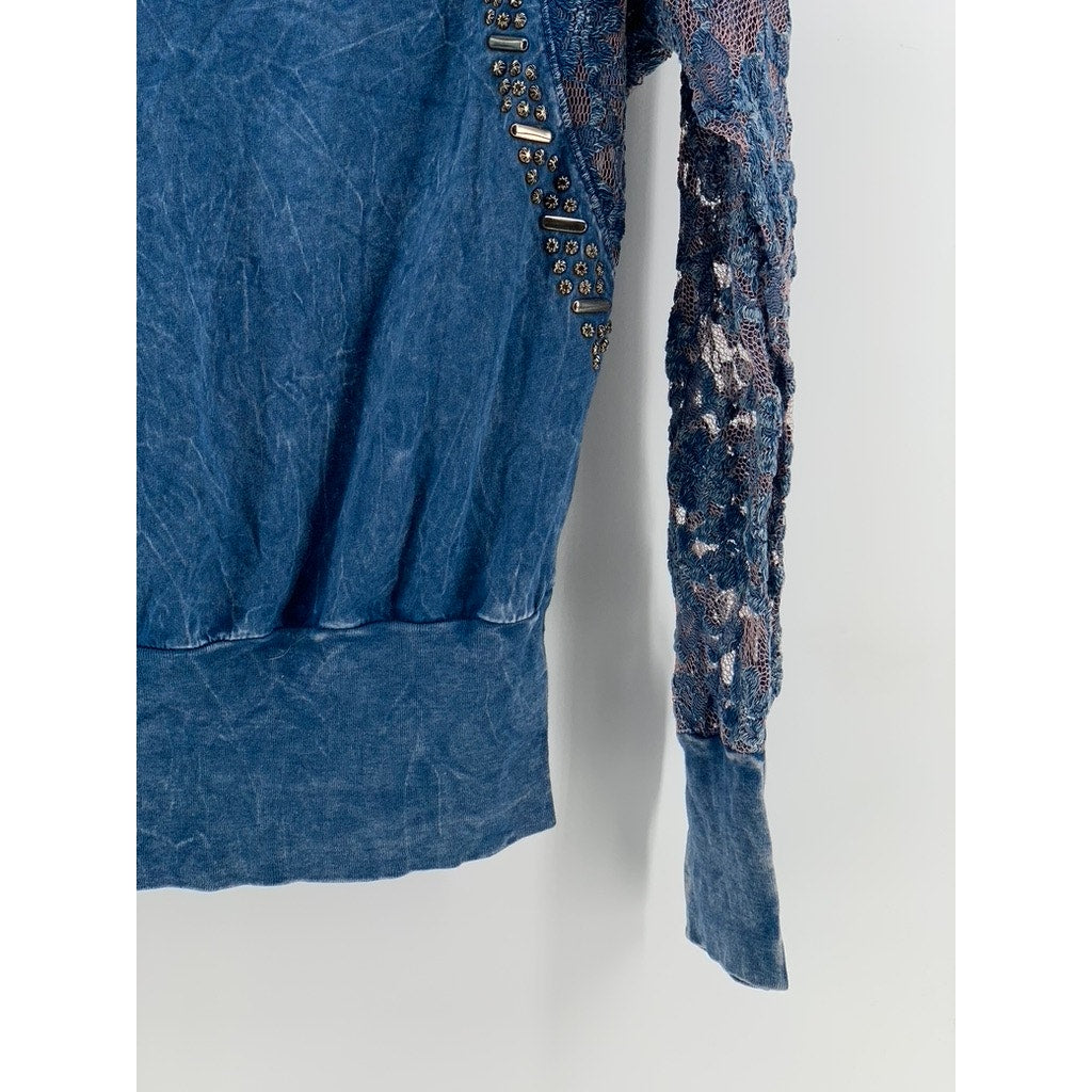 AMERICAN AGE Women's Blue Lace Long Sleeve Studded Top SZ M