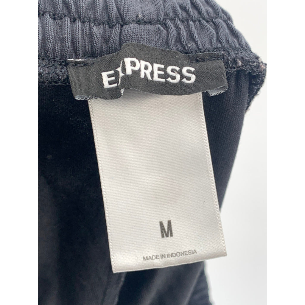 EXPRESS Women's Washed Black Pull-On Regular Fit Casual Shorts SZ M