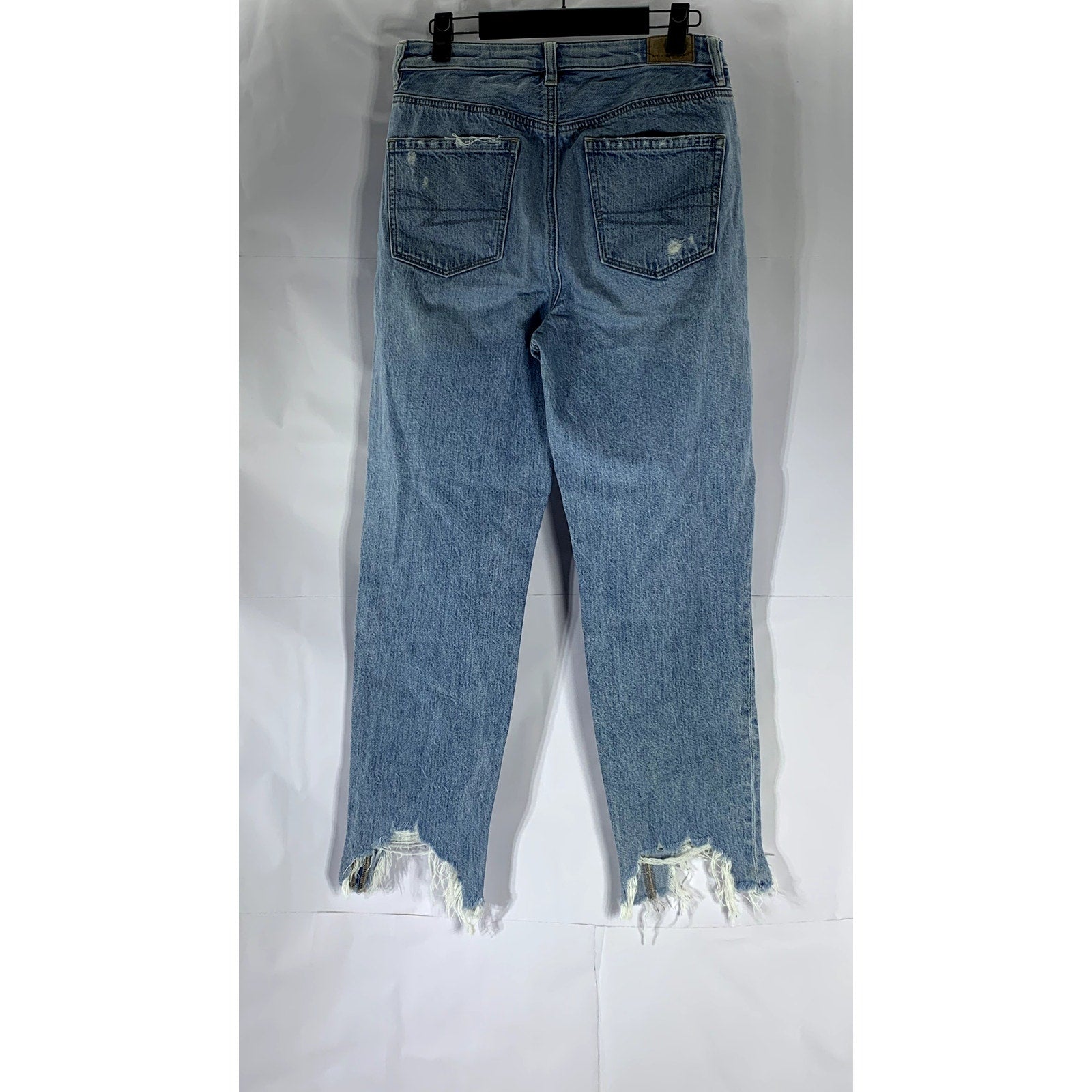 AMERICAN EAGLE Women's Light Blue Distressed Comfort Stretch Waist Jean SZ 4