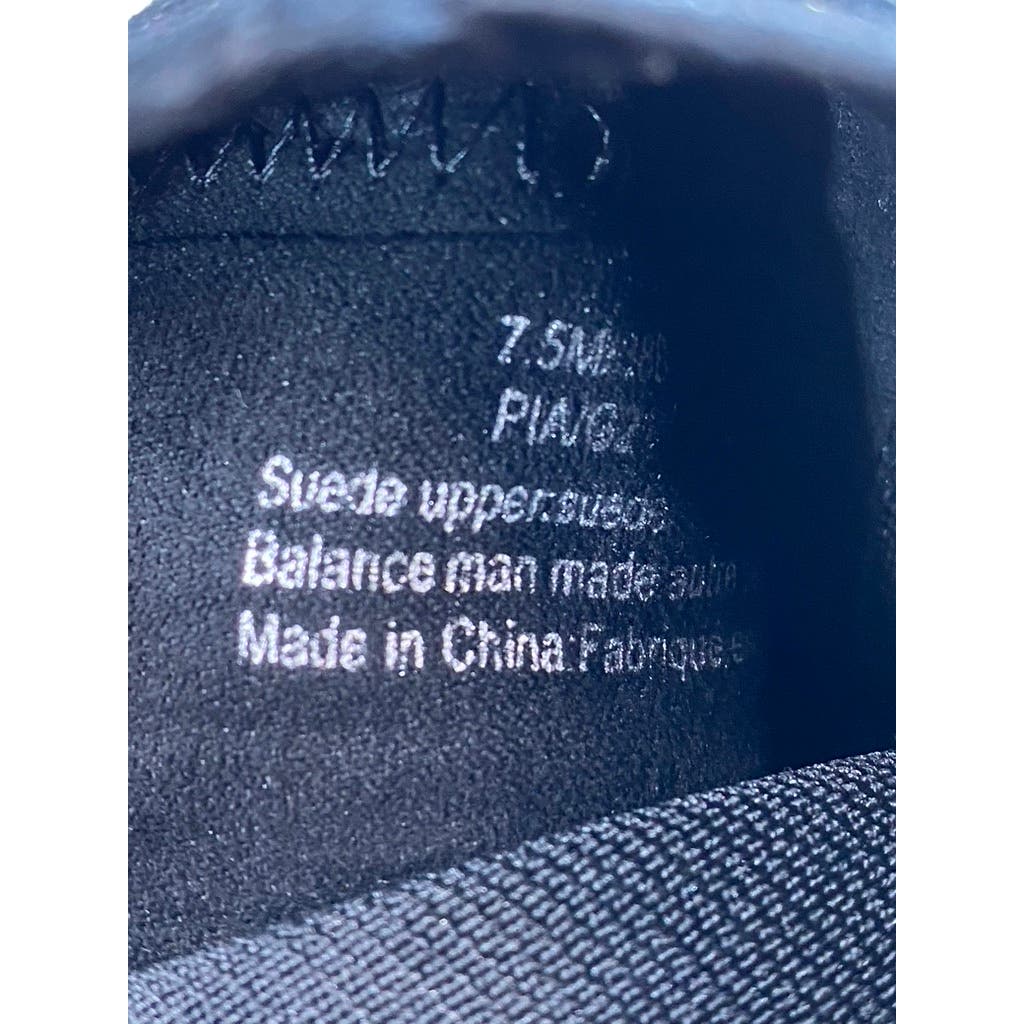 KARL LAGERFELD PARIS Women's Black Pia Faux Pearl Studded Chelsea Boots SZ 7.5