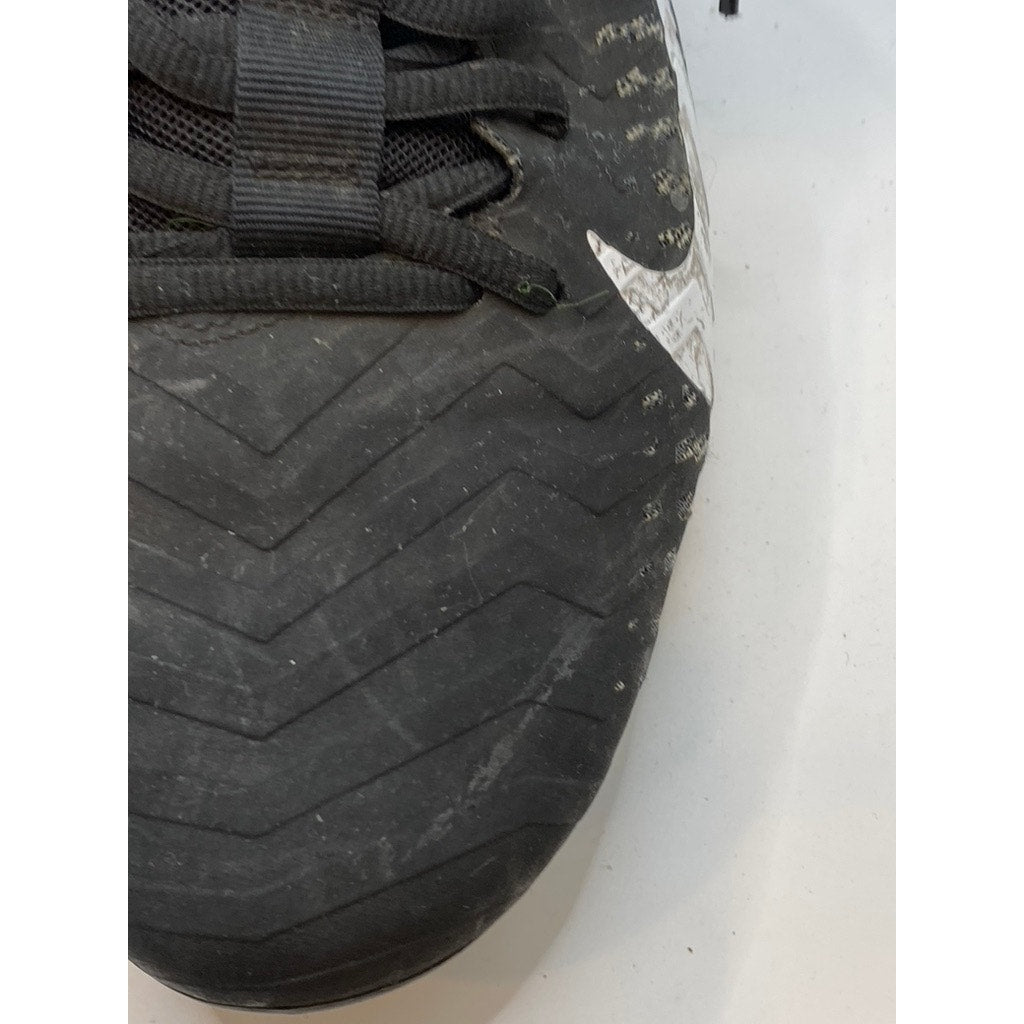 NIKE Men's Black-White Swoosh Alpha Menace Pro Mid Lace-Up Soccer Cleats SZ 10