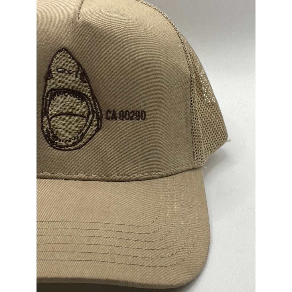 BUSTO AND SUN Men's Tan Embroidered Topanga Shark Logo Mesh Snapback Hat OS