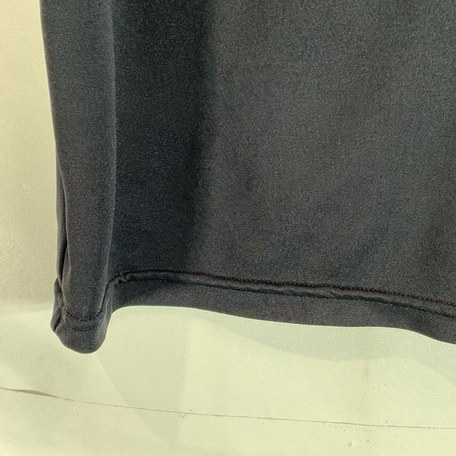 UNDER ARMOUR Men's Black Crewneck Short Sleeve Active T-Shirt SZ M