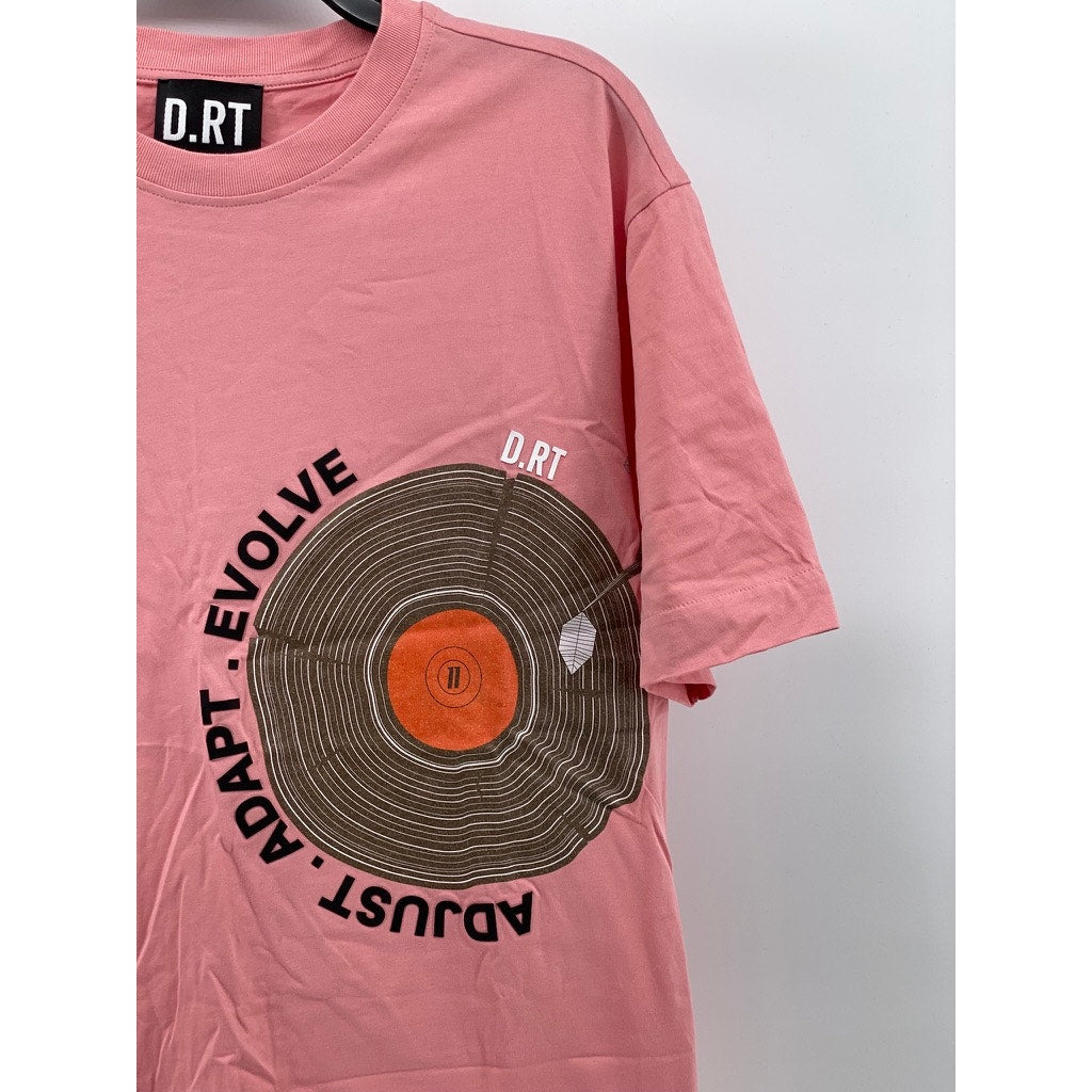 D.RT Men's Pink Vinyl Adjust Adapt Evolve Graphic Short Sleeve T-Shirt SZ L