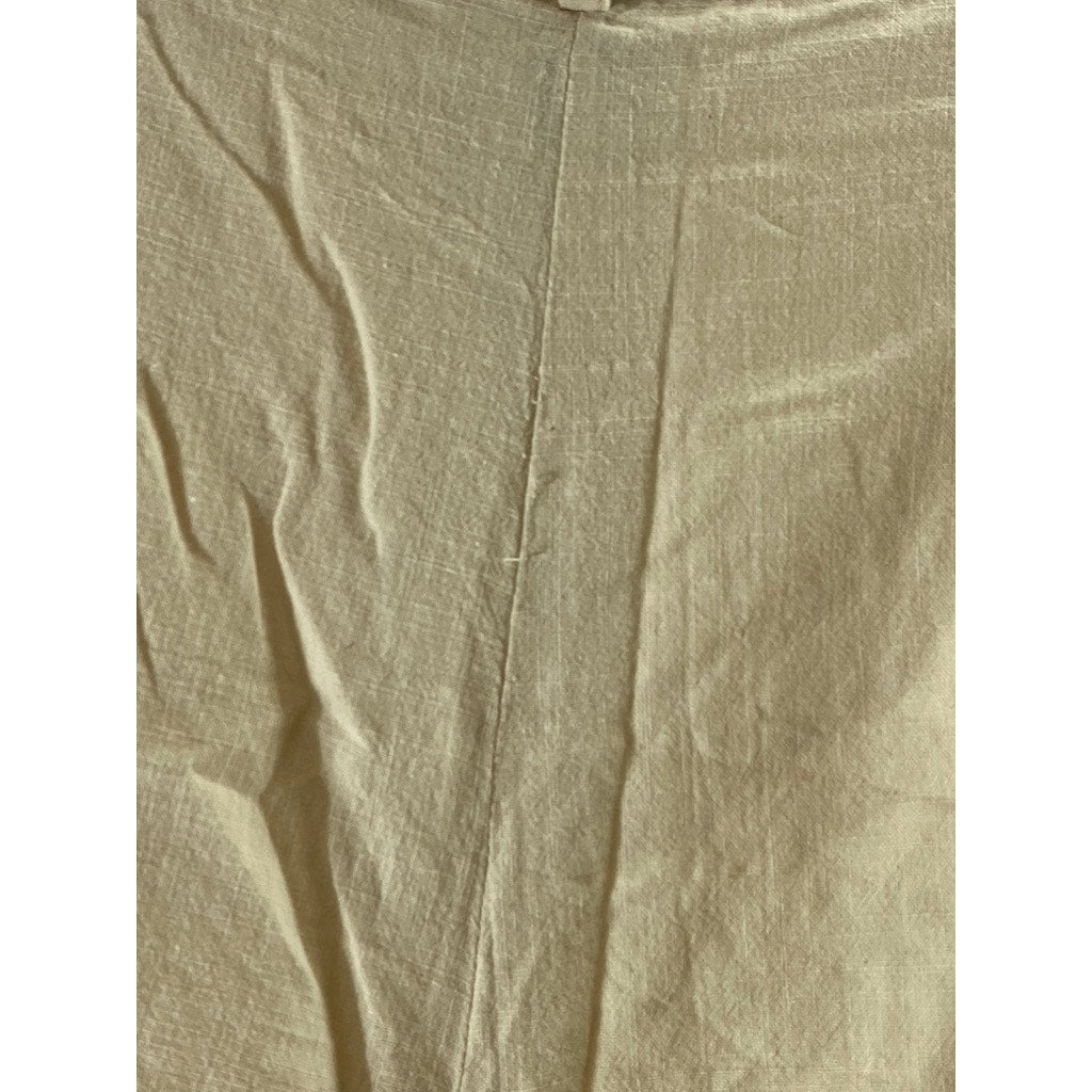 SHEIN Women's Beige Lightweight Extended-Button Casual Shorts SZ 2