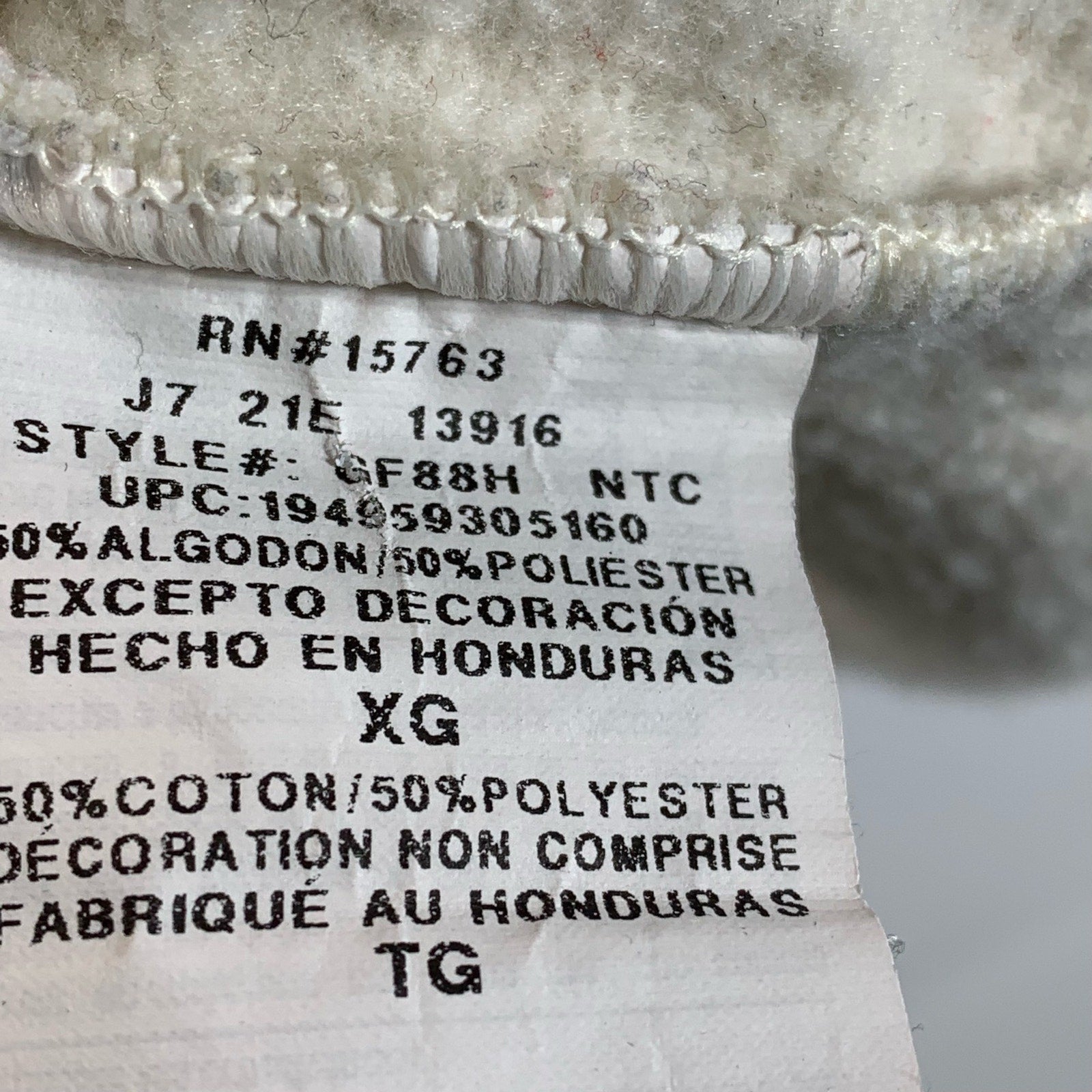 CHAMPION Men's Beige Crewneck Script Logo Powerblend Regular-Fit Sweatshirt SZXL