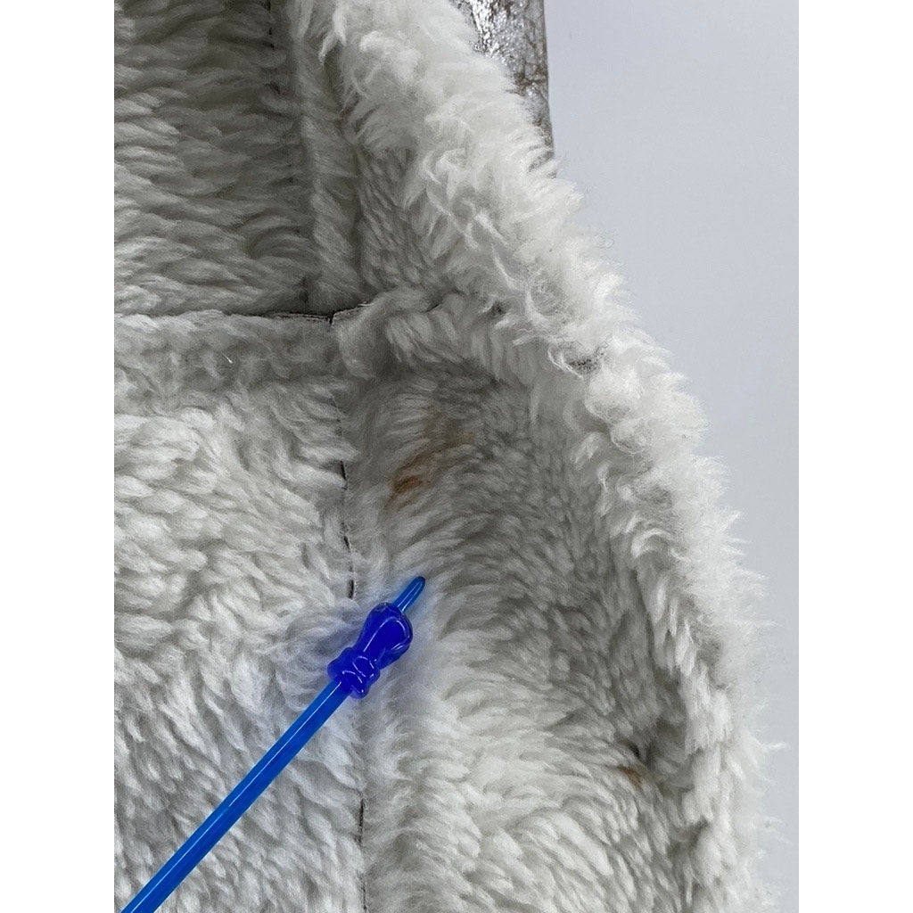 URBAN OUTFITTERS Women's Silver Metallic Faux-Fur Button-Down Coat SZ M