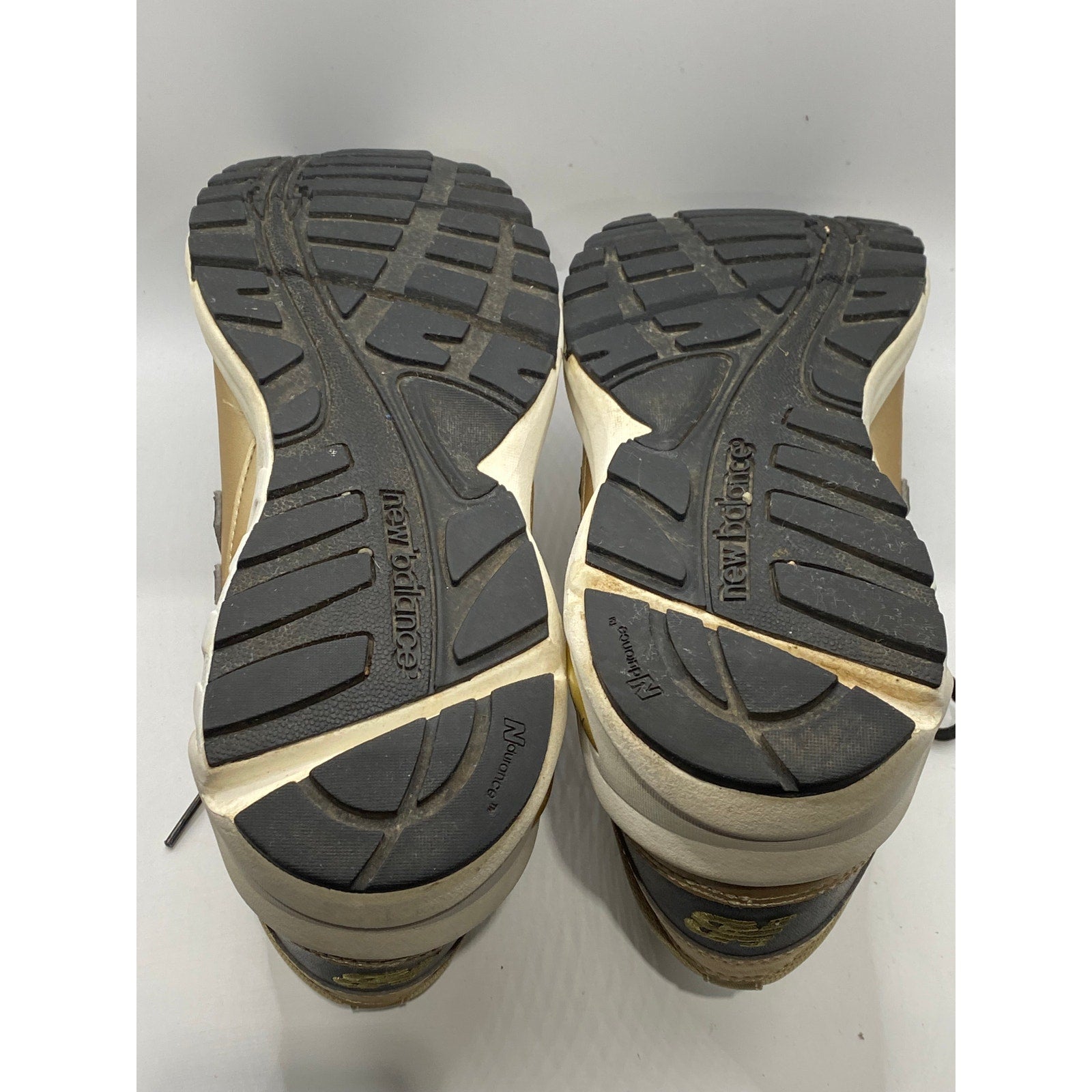 NEW BALANCE Men's Gold-Black 498 Round-Toe Lace-Up Running Sneaker SZ 11.5