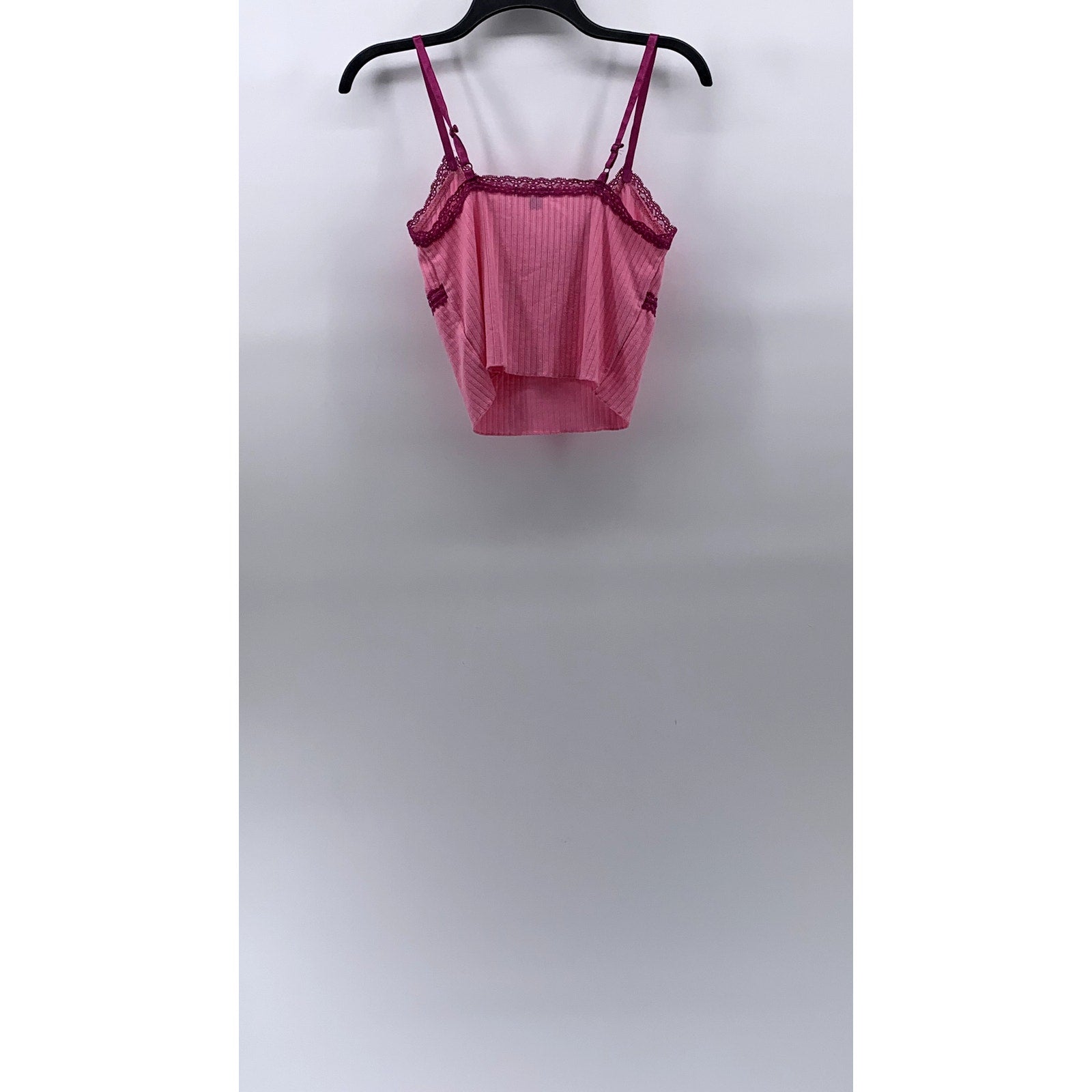 WILD FABLE Women's Pink Rib Knit Lace-Trim V-Neck Spaghetti Strap Cami Top SZ S