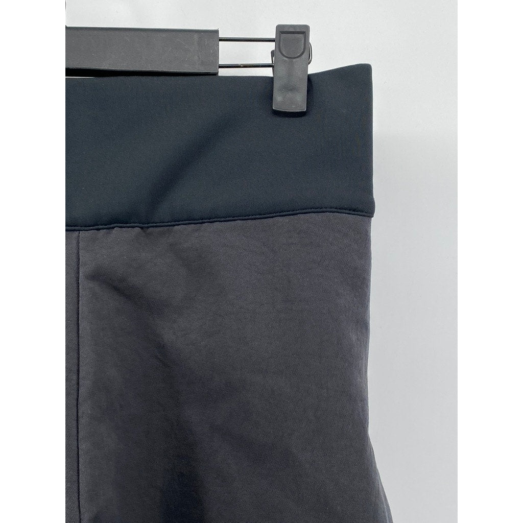 NIKE Women's Gray High-Rise Tech Side-Zip Hem Active Shorts SZ M