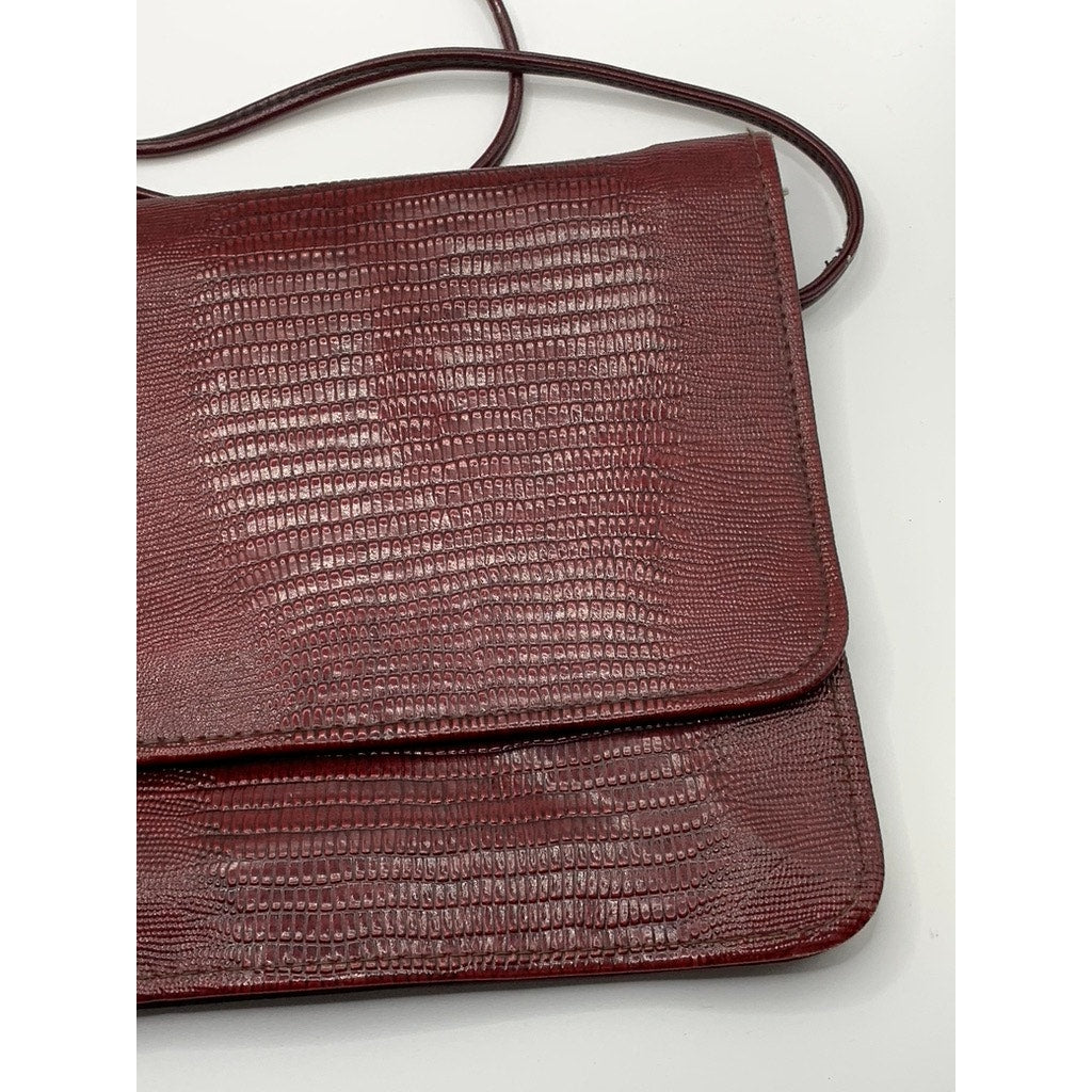 Women's Vintage Burgundy Snakeskin Flap Snap Button Cross Body Clutch Bag