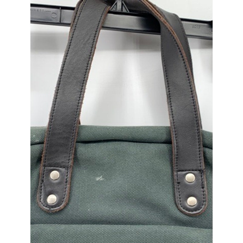 ENTER Classic Collection Green Canvas Messenger Bag
