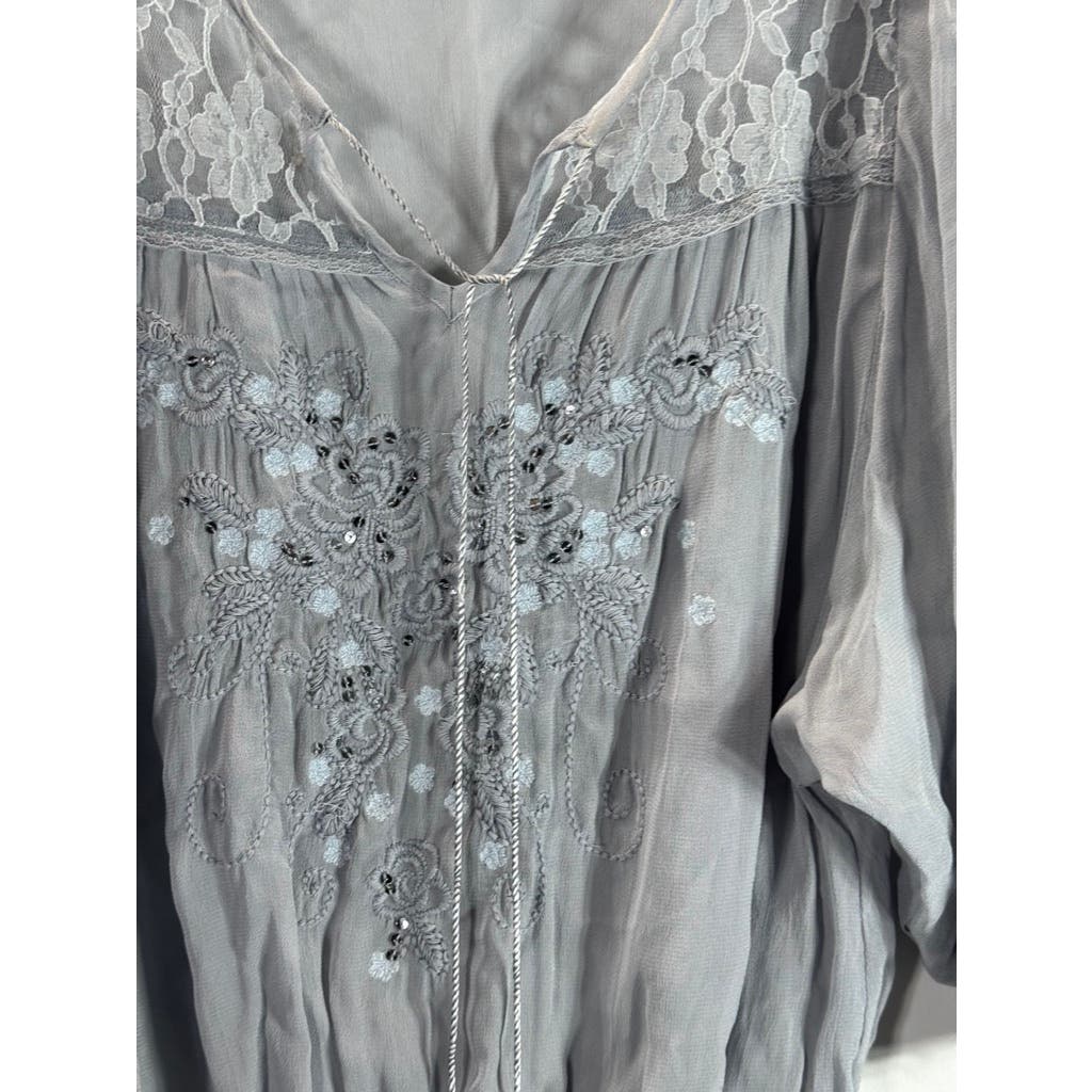 PATRONS OF PEACE Women's Grey Lace Embroidered Tassel Smocked Hem Top SZ S