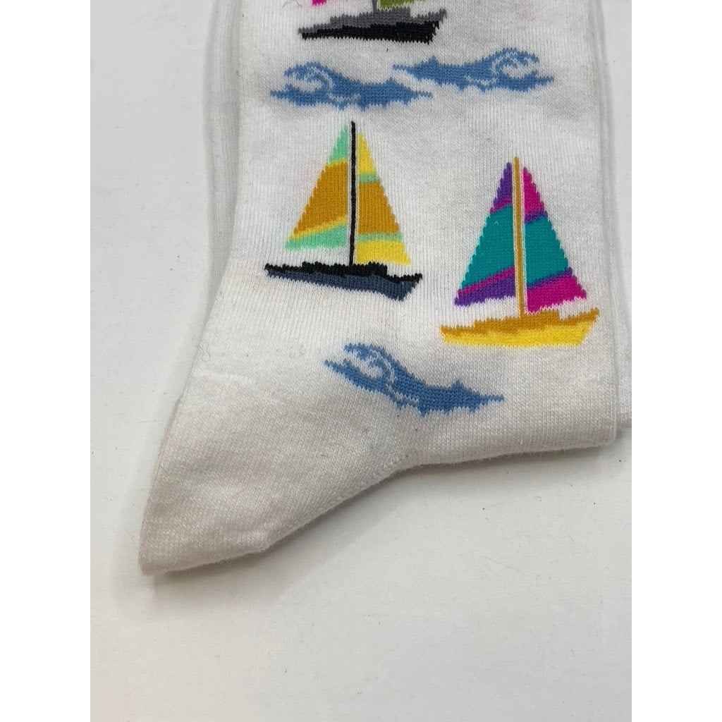 FOOT TRAFFIC Women's White Multi Sail Print Crew Socks SZ 4-10