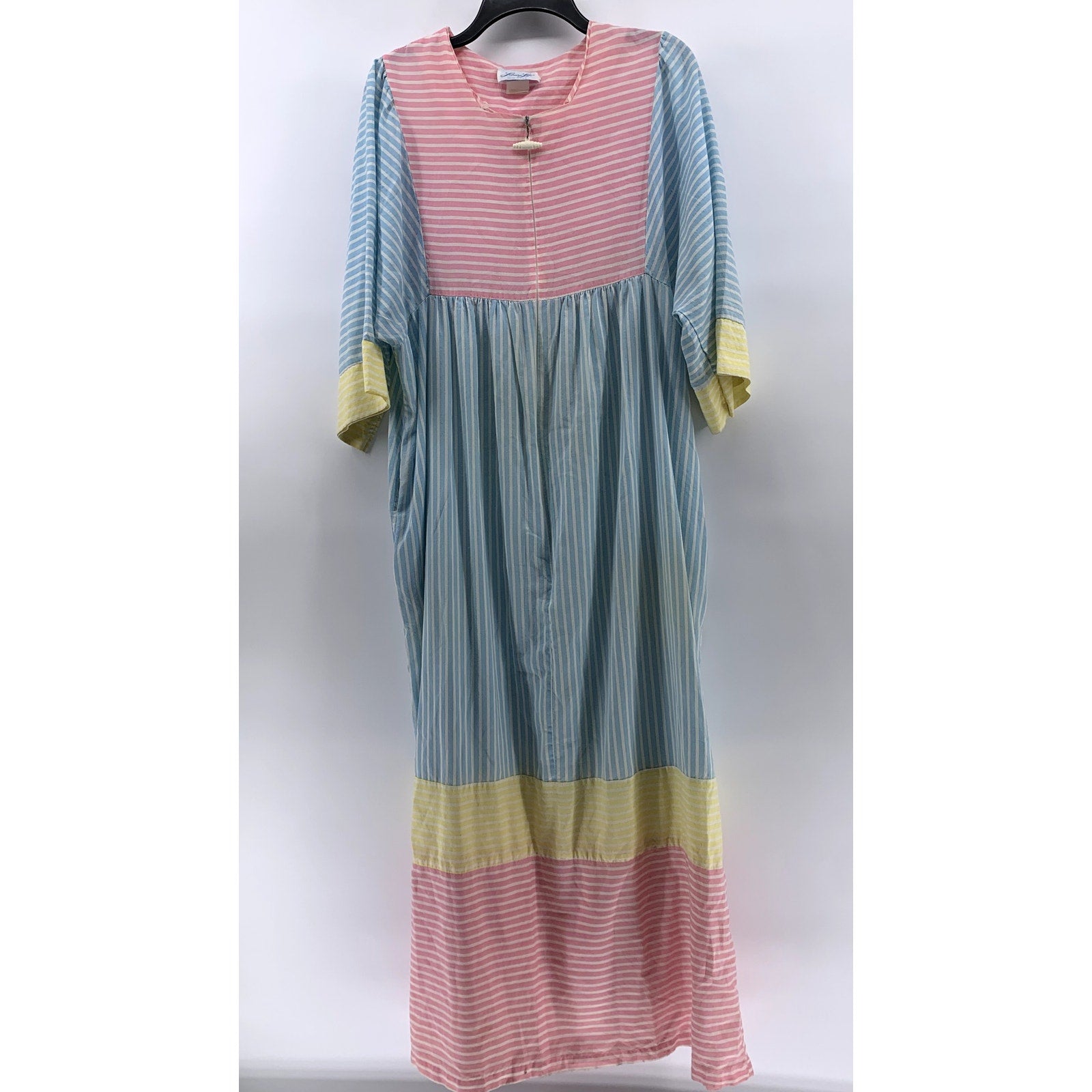 LEISURE LIFE Women's Vintage Pastel Multicolor Seersucker Striped Dress SZ M