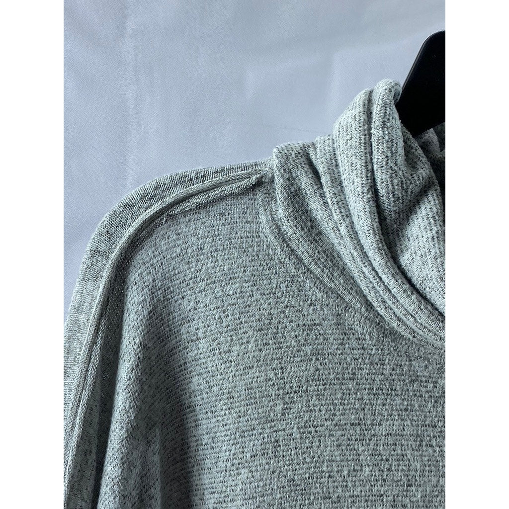 SUNDAY STEVENS Women's Light Gray Turtleneck Dropped Shoulder Sweater SZ M