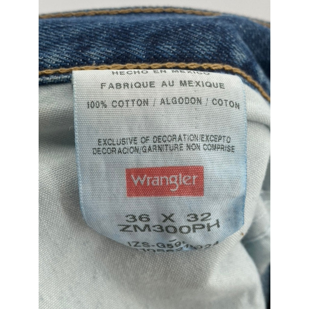 WRANGLER Men's Medium Blue Denim Straight-Leg Five Pocket Jeans SZ 36X32